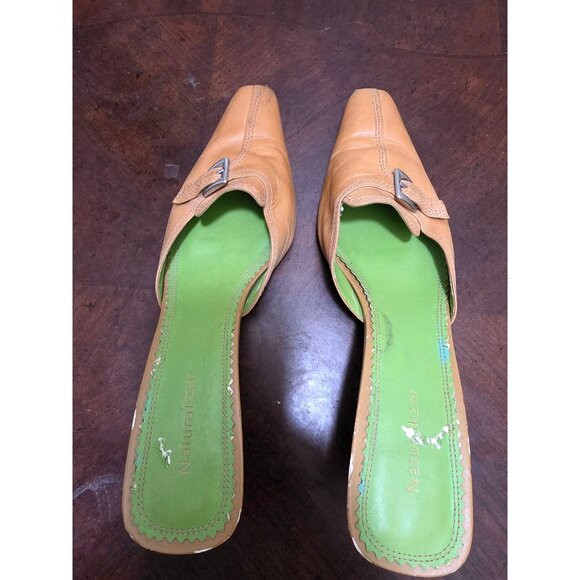 Naturalizer Tan Leather Mule Heels Buckle Detail & Green Insoles Size 8N - Picture 5 of 12